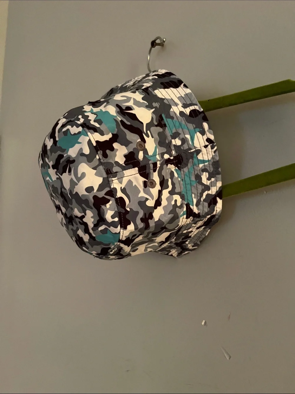 Hurley Kids' White, Gray & Teal Camo Bucket Hat
